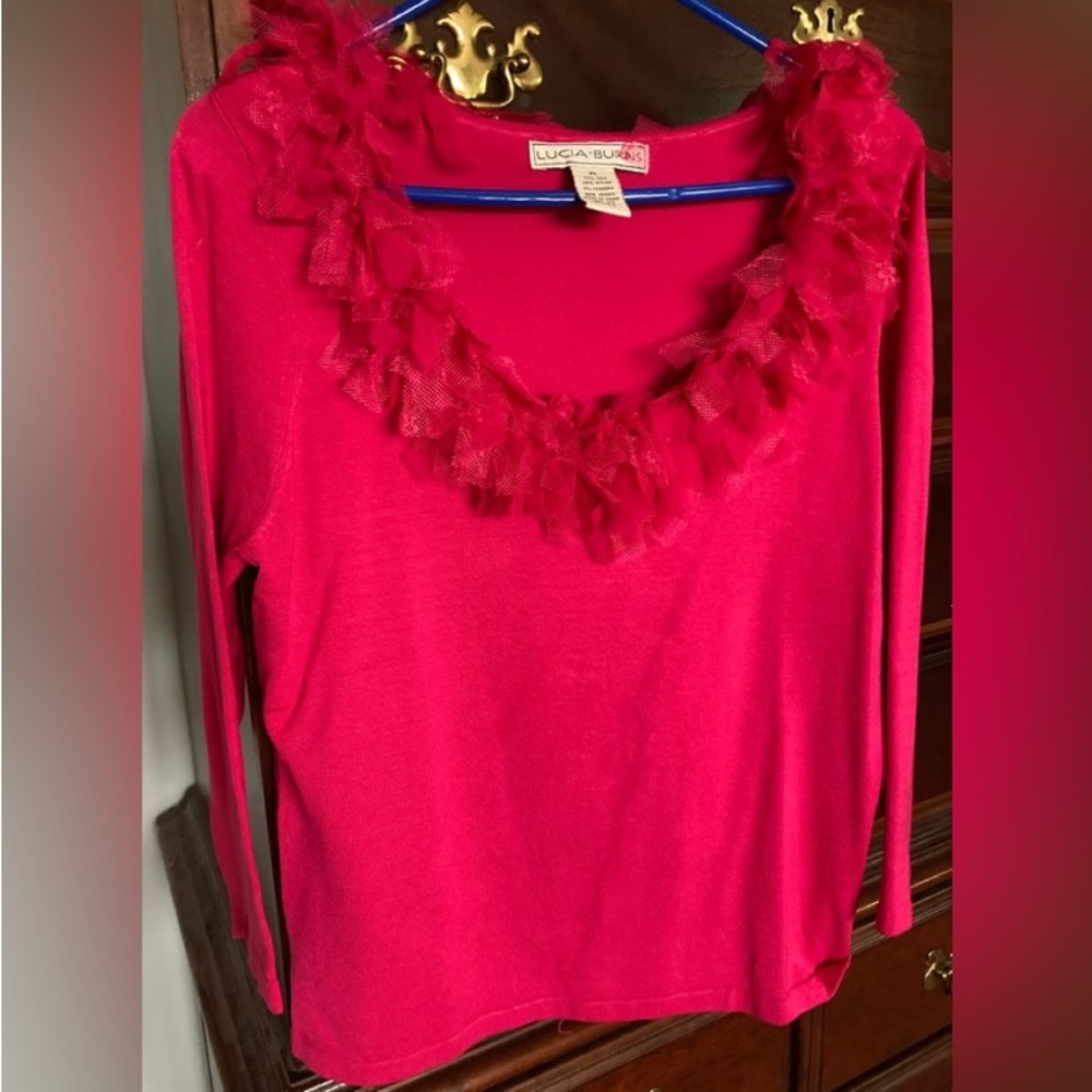 LUCIA BURNS SWEATER